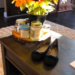 Charles Albert flats size 7